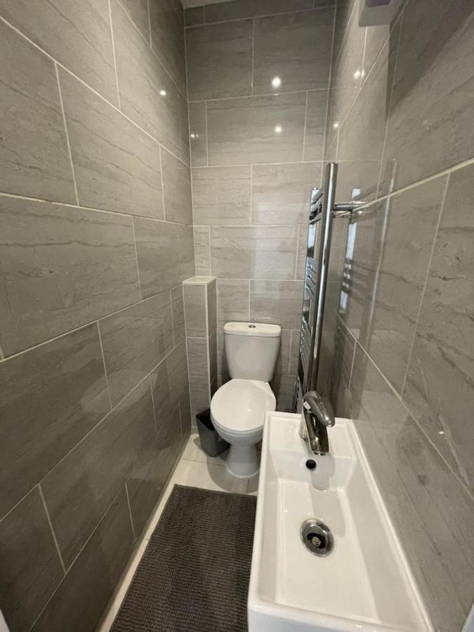 House By Araminta Houslow Apartment Hounslow Ngoại thất bức ảnh